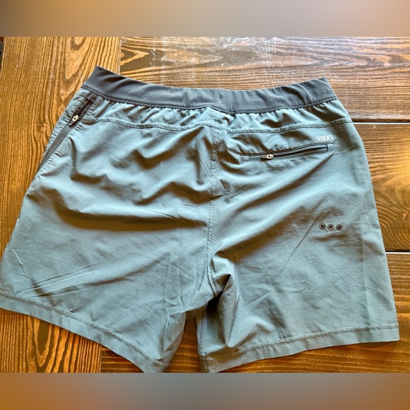 Vuori Draft Shorts Men XL Walnut Tan Unlined Active - Picture 3 of 4